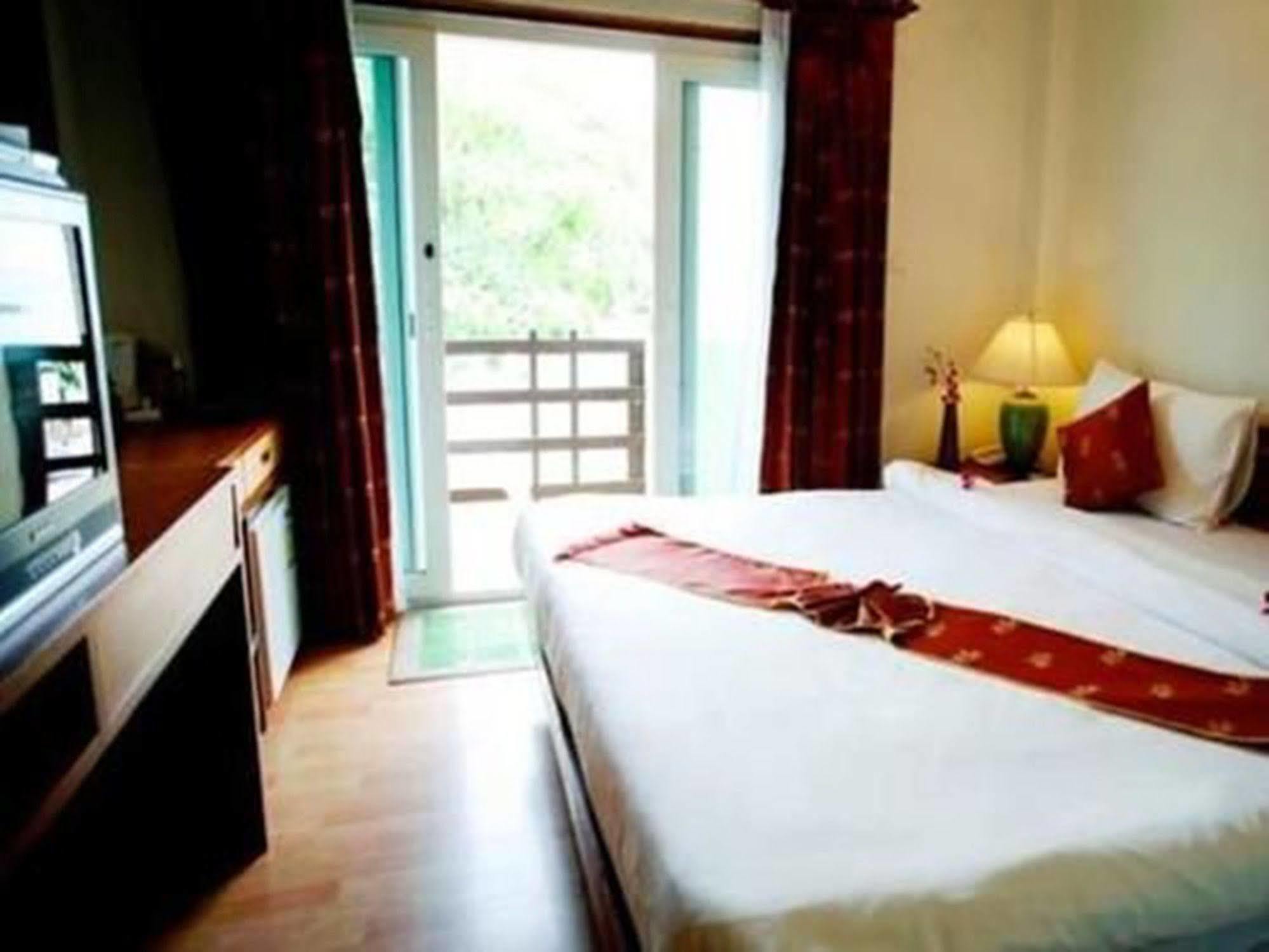Krabi Tropical Beach Resort Ao Nang Exterior foto